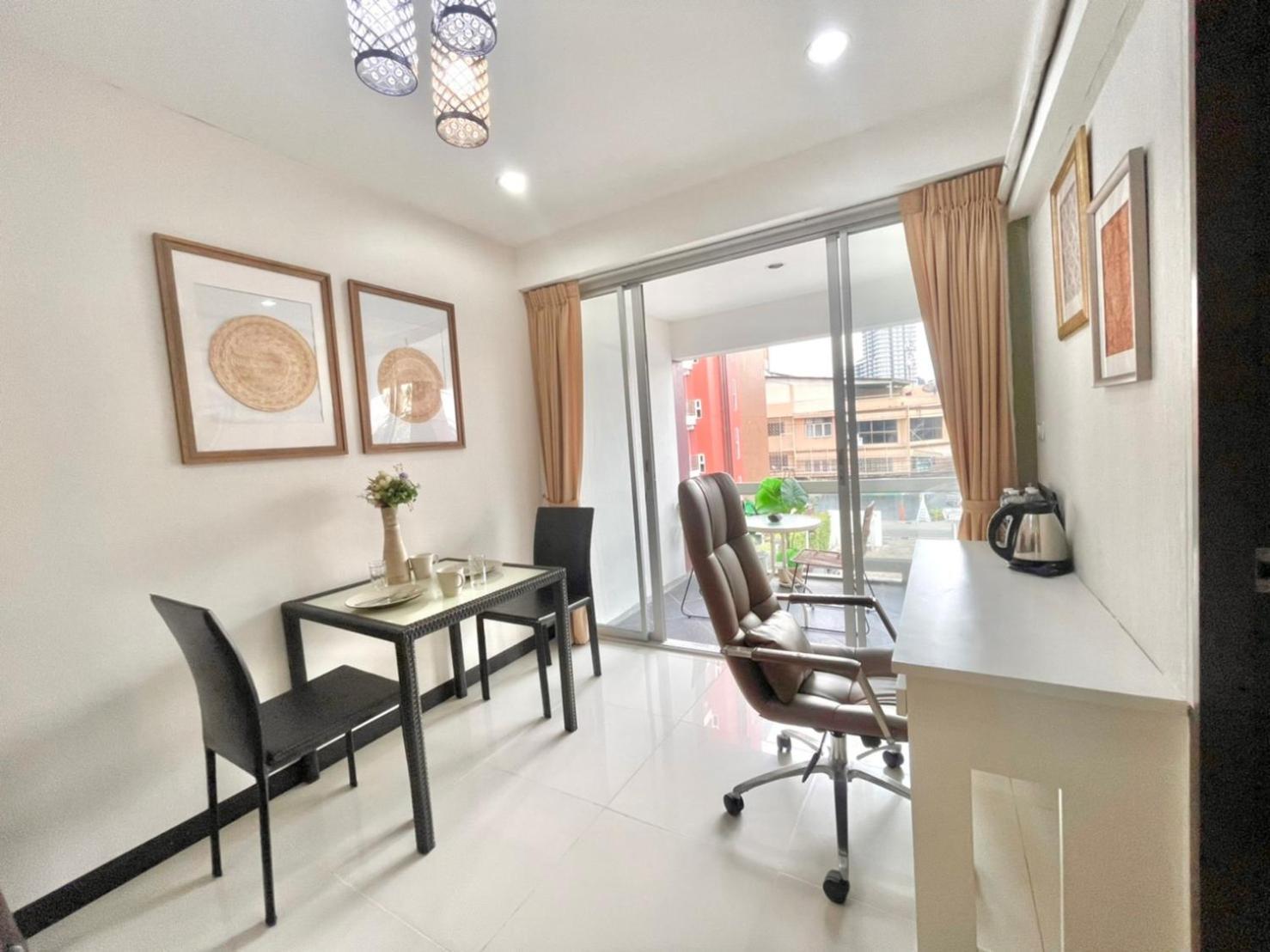 Baan Sabai Rama IV Apartment Bangkok Dış mekan fotoğraf