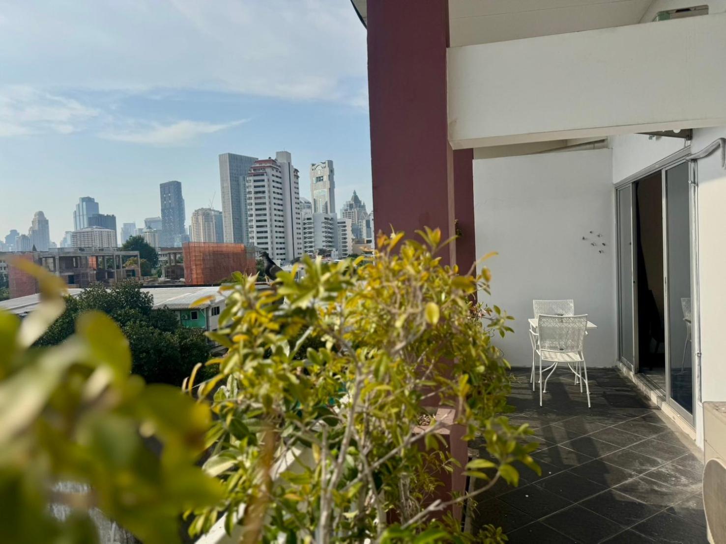 Baan Sabai Rama IV Apartment Bangkok Dış mekan fotoğraf
